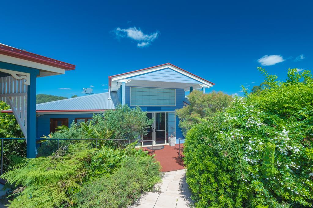 Jacaranda Creek Farmstay & B&B Sunshine Coast Exterior photo