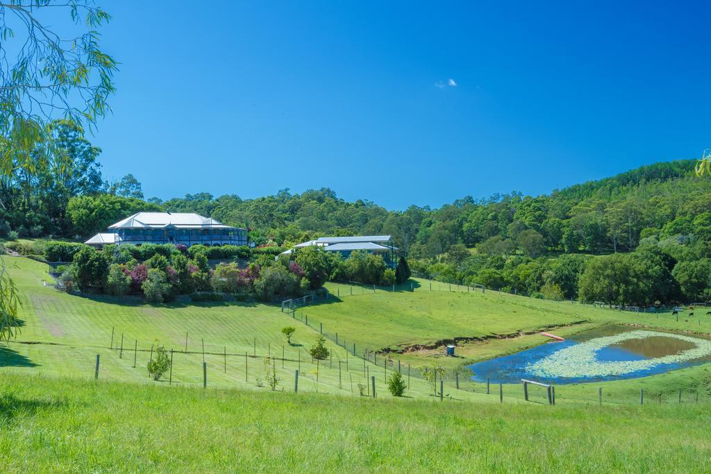 Jacaranda Creek Farmstay & B&B Sunshine Coast Exterior photo