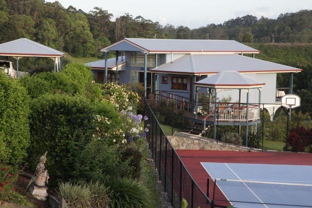 Jacaranda Creek Farmstay & B&B Sunshine Coast Exterior photo